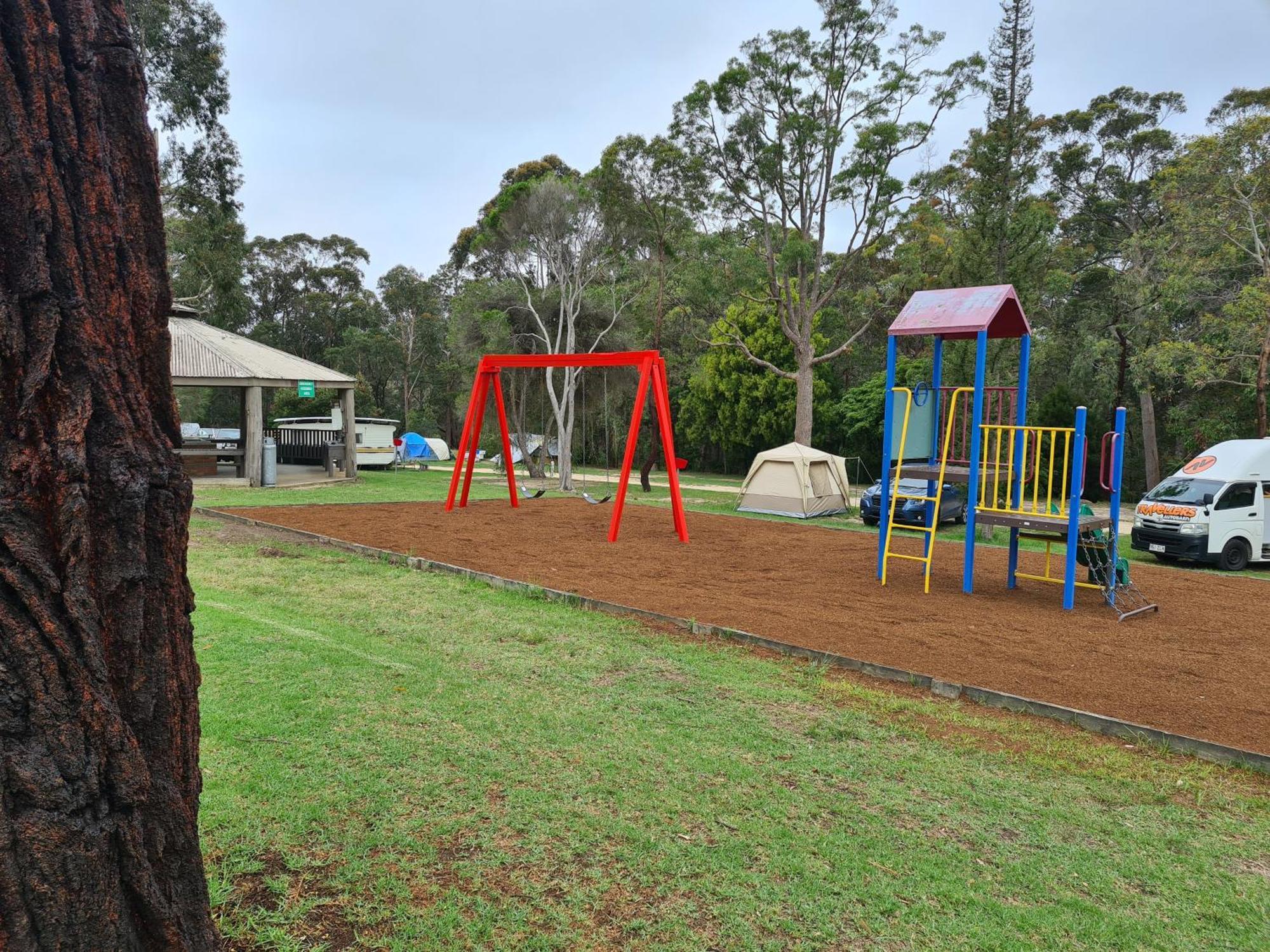Mallacoota'S Shady Gully Caravan Park Exteriör bild