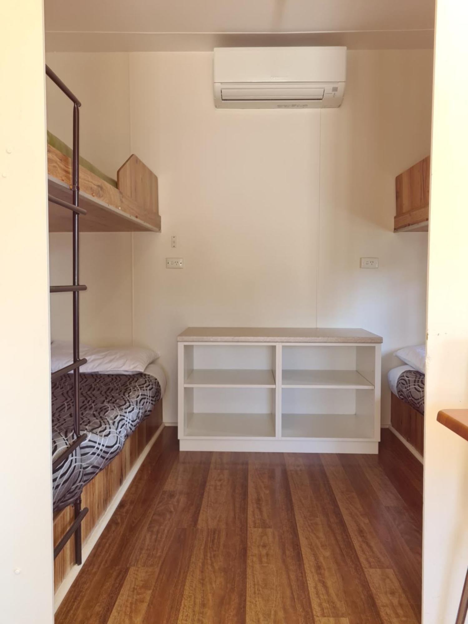 Mallacoota'S Shady Gully Caravan Park Exteriör bild